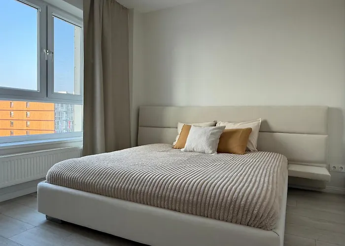 Bird's Eye With Sea View 18th Floor *